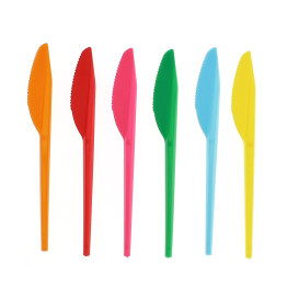 Plastic PS mes  fuchsia 16,5 cm (15 stuks) 