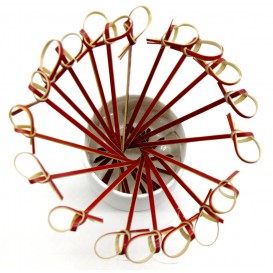 Bamboe vleespennen Strik Design rood 15cm (5000 stuks)