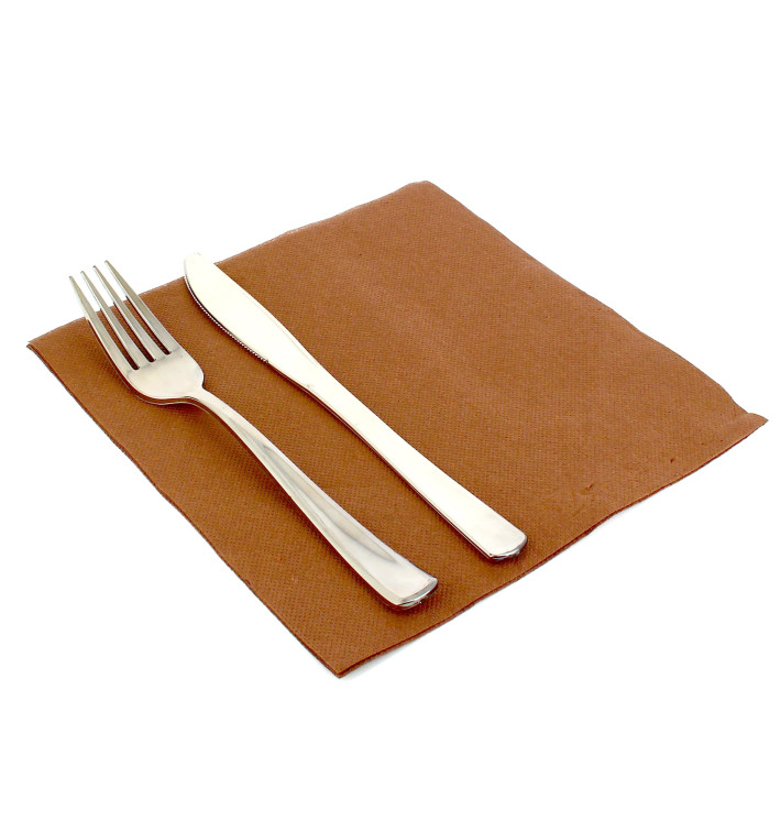 Papieren servet dubbel punt bruin 40x40cm Papieren servet dubbel punt bruin 40x40cm